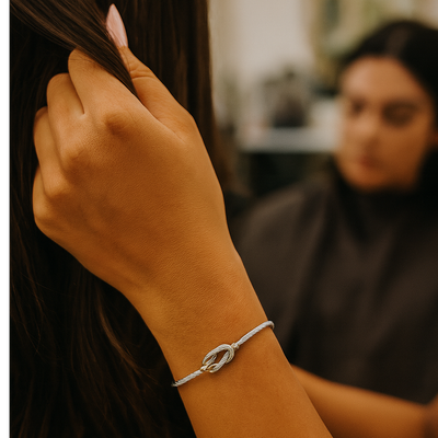 دستبند طرح فرد