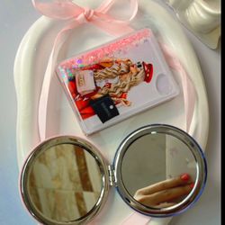 آینه آرایشی