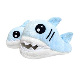 دمپایی حوله‌ای مدل اسلیپر طرح کوسه آبی یخی