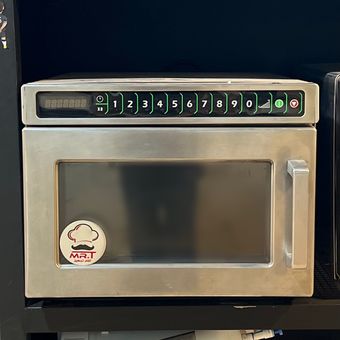 مایکروفر Menumaster 1800w