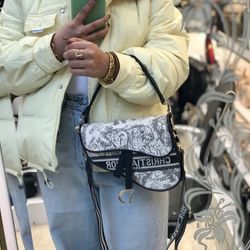 کیف زنانه Dior (دیور) وارداتی کد 11004