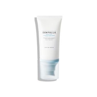 ضد افتاب استیکی هیالو سیکا اسکین 1004 مناسب انواع پوست (حجم 50 میلی لیتر) Centella Hyalu Silky Sun Stick SPF50