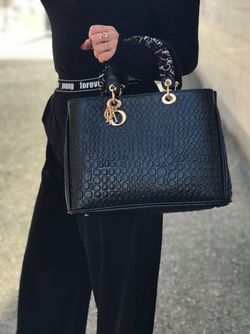 کیف زنانه دیور Dior وارداتی کد 1111 لوبیایی