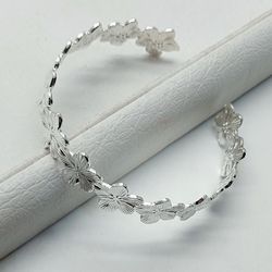 بنگل همیشه بهار ابکاری نقره