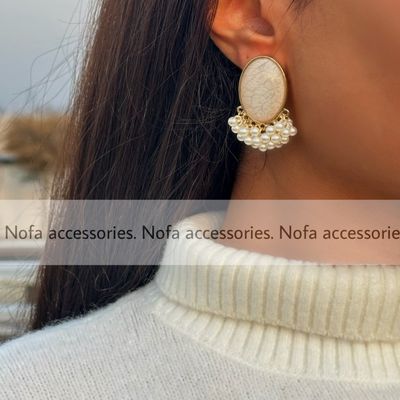 گوشواره بیضی مرواریدی