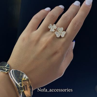 انگشتر طرح جواهر گل