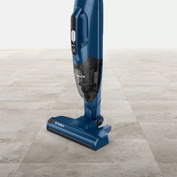جارو شارژی عصایی بوش مدل BCHF2MX20 با باتری 20 ولت لیتیومی، مدت کارکرد تا 44 دقیقه، فناوری Easy Clean System، برس Electro برای س