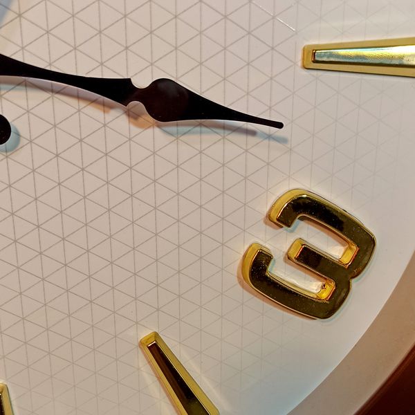 ساعت دیواری مدل رادو کد 027