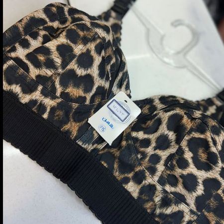 سوتین کش بهن