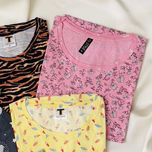 تیشرت زنانه نخی برند My Style طرح تکشاخه گل - رنگ صورتی ملایم