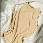 تاپ راحتی و زیر مانتویی یقه گرد