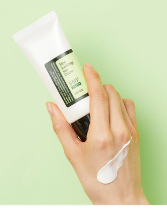 ضد آفتاب SPF50 آلوئه ورا کوزارکس (COSRX)