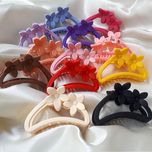 کلیپس مو زنانه مدل شمعی مات صندوقی و گلدار بسته 2 عددی