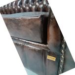 مبل چهار نفره بازرگانی پارسین مدل چستر گلمیخ با پایه طلایی