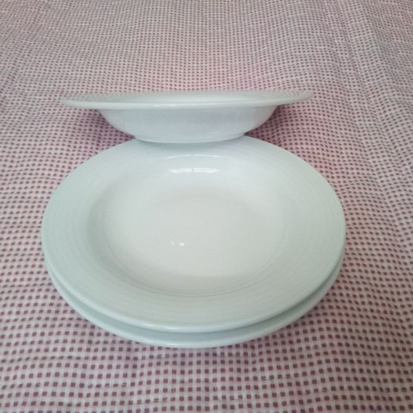 بشقاب خورش خوری چینی زرین ایران مدل h20 بسته 6 عددی