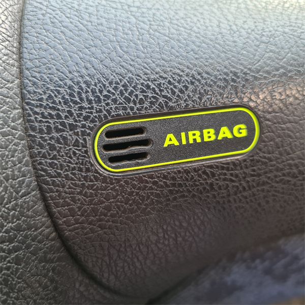 برچسب خودرو طرح ایربگ کد 10805D مناسب برای پژو 206