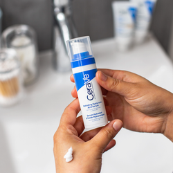 سرم آبرسانb5 هیالورونیک اسید سراوی ceravi حجم 30میل اورجینال