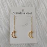 گوشواره زنانه مدل بخیه طرح ماه کد moo111