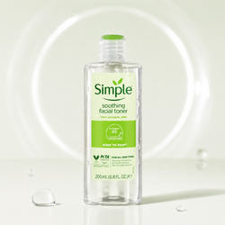 تونر سوتینگ فیشیال سیمپل  Simple Kind To Skin Soothing Facial Toner