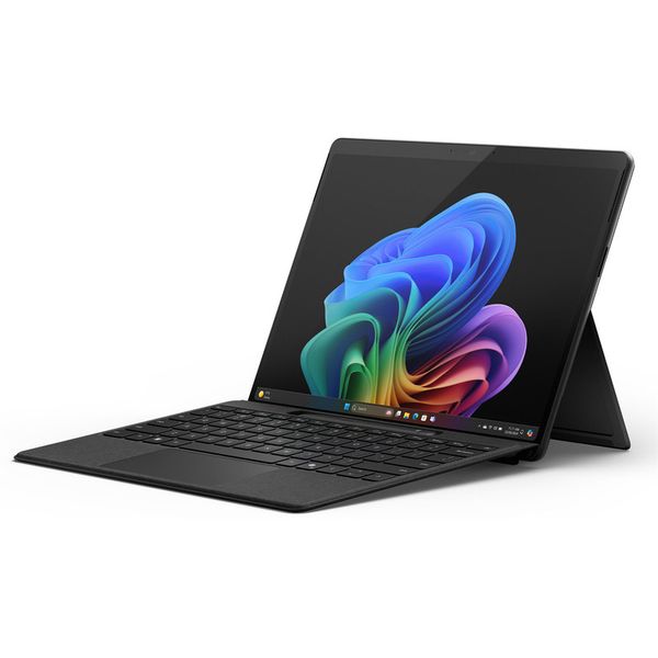 تبلت 13 اینچی مایکروسافت مدل Surface Pro 11-Snapdragon X Plus LCD ظرفیت 512 گیگابایت و رم 16 گیگابایت به همراه کیبورد Surface Pr
