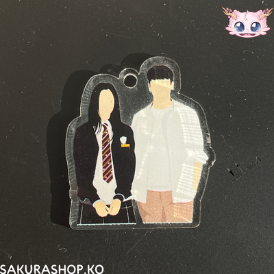 اویز سریال شادی 🧟‍♂️