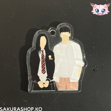 اویز سریال شادی 🧟‍♂️