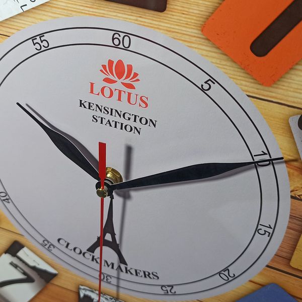 ساعت دیواری لوتوس مدل 056