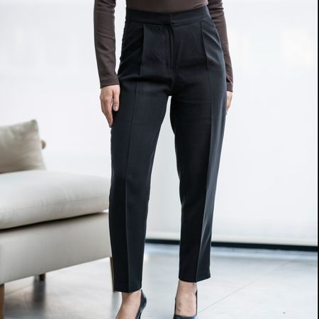 شلوار پیلی‌دار کتان مشکی