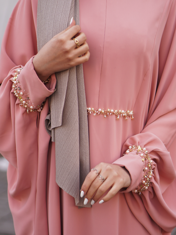 عبا بحرینی جواهر دوزی