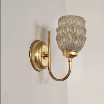 چراغ دیواری با حباب آنتیک مات