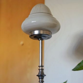 چراغ ایستاده فولادی 1012