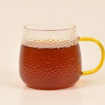 لیوان پیرکس دسته طلایی تپل