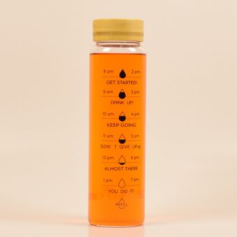 بطری آب پیرکس در بامبو