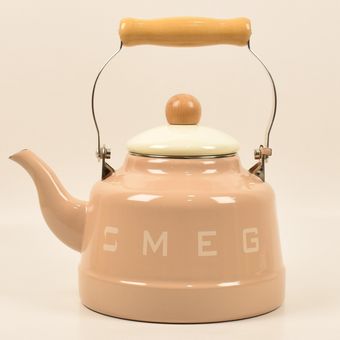 کتری SMEG دسته چوبی