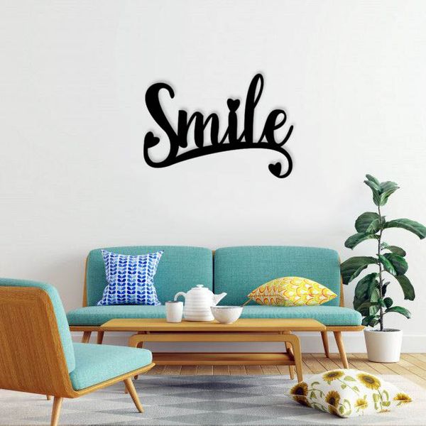 استیکر دیواری طرح smile