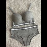 ست سوتین و شورت