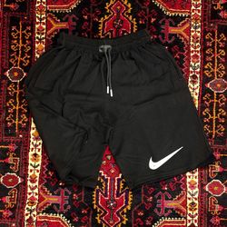 شلوارک دورس نایک مشکی