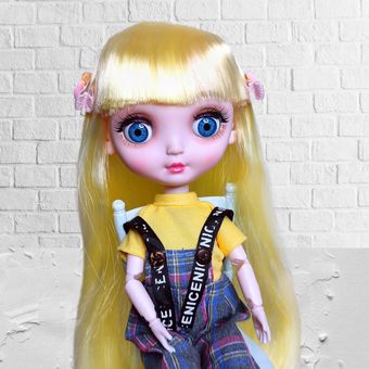 عروسک موطلایی چهره انیمه‌ای