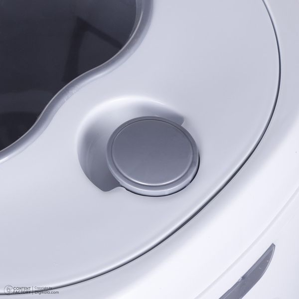 مینی واش و کتونی شور