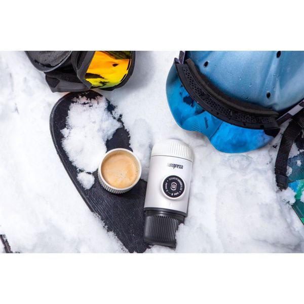 اسپرسوساز سفری واکاکو مدل Nanopresso Elements Chill به همراه کیف حمل