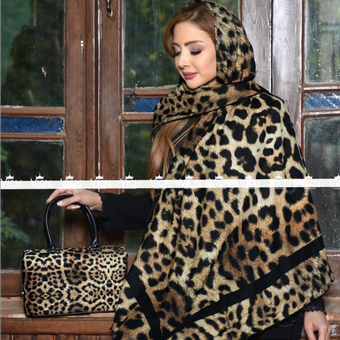 ست روسری و کیف صندوقی پلنگی