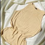 تاپ راحتی و زیر مانتویی یقه گرد