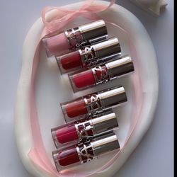 لیپ گلاس طرح YSL
