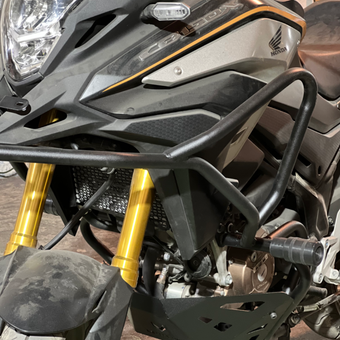 گارد موتور هوندا cb150x بهمراه سینی انجین