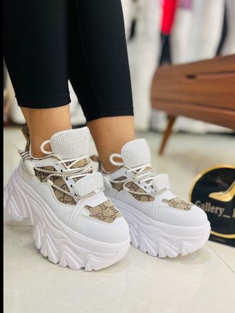 کتونی لژدار دخترانه