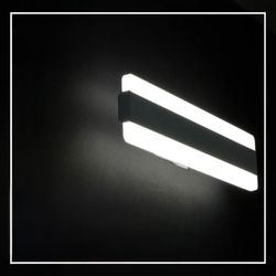 چراغ دیواری ویکتور سایز 40