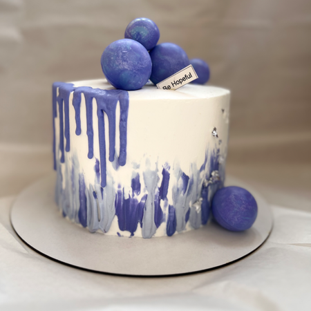 انواع کیک تولد از 2 کیلو با بالا