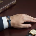 دستبند چرم طبیعی مردانه بند باریک برسانو مدل آریانا کد 4622
