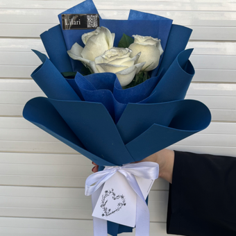 دسته گل مینیمال “پرنس”