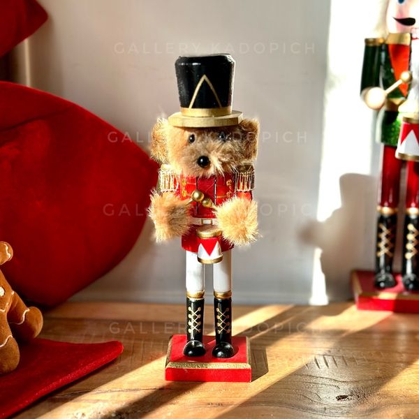 مجسمه چوبی سگ سرباز تبل زن کریسمسی